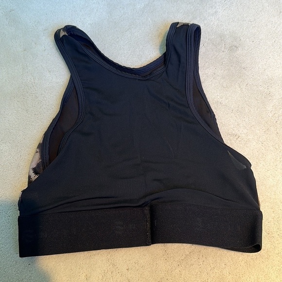 Noli Yoga Leopard Print Ace Star Black Trim Sports Bra Size Medium Workout - Picture 3 of 4